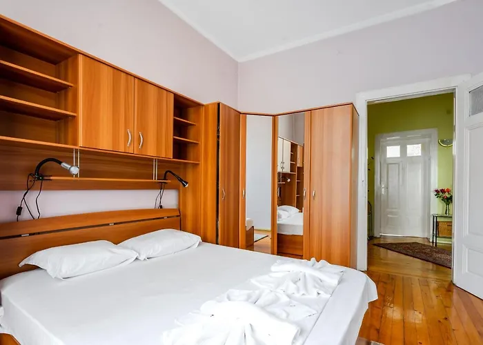 Sofia\'S Finest: 2Bd Flat In The Heart Of The City