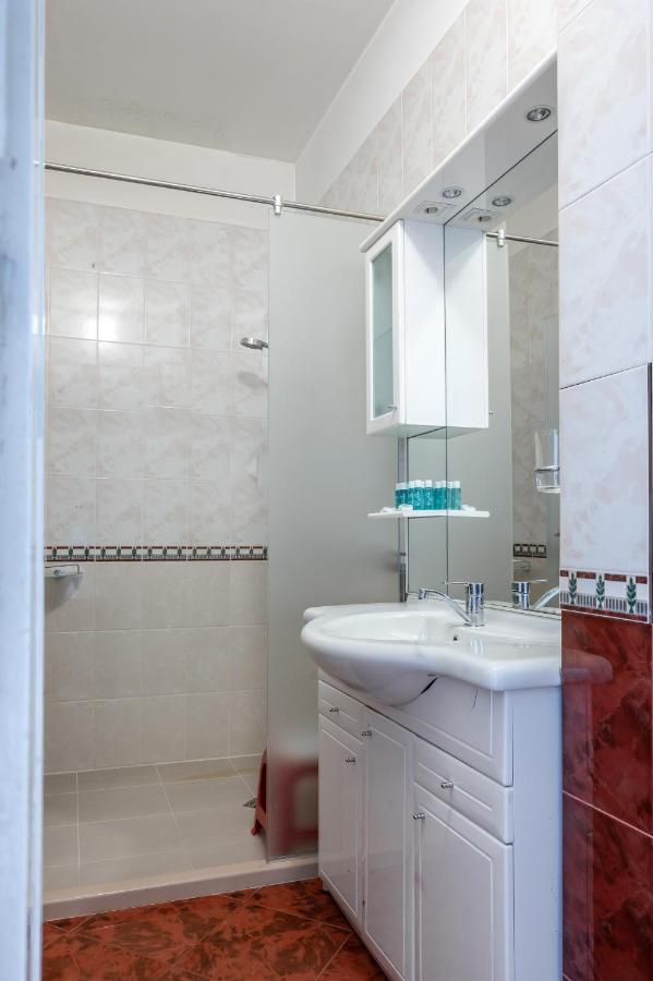 Apartment Sofia's Finest: 2bd Flat In The Heart Of The City Sofia
